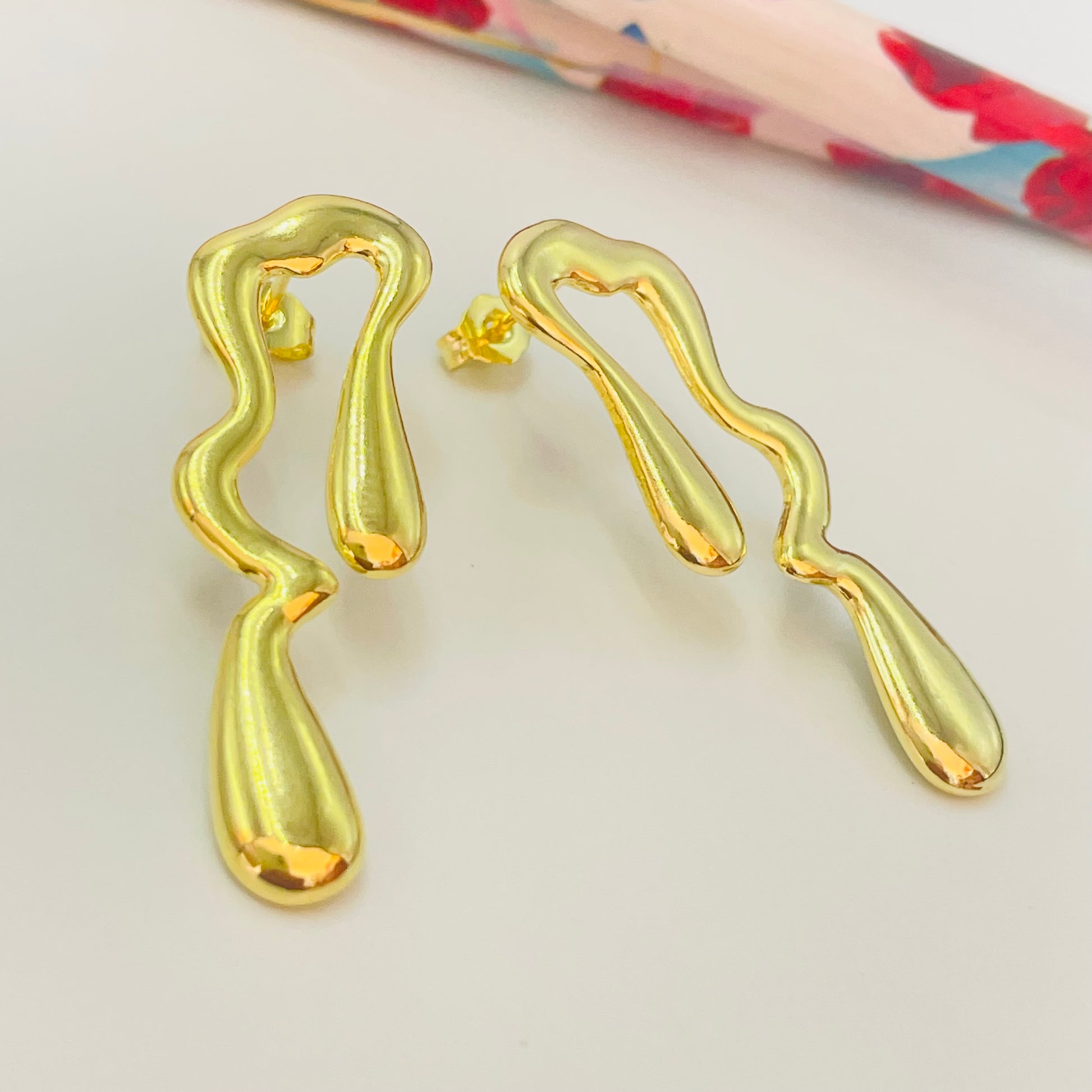 Joyas por Mayor Joyas Bañadas en Oro por Mayor Insumos para Joyas XO474 Aro Orgánico doble 38 x 14 mm Espesor 1.2 mm Aro Baño Oro