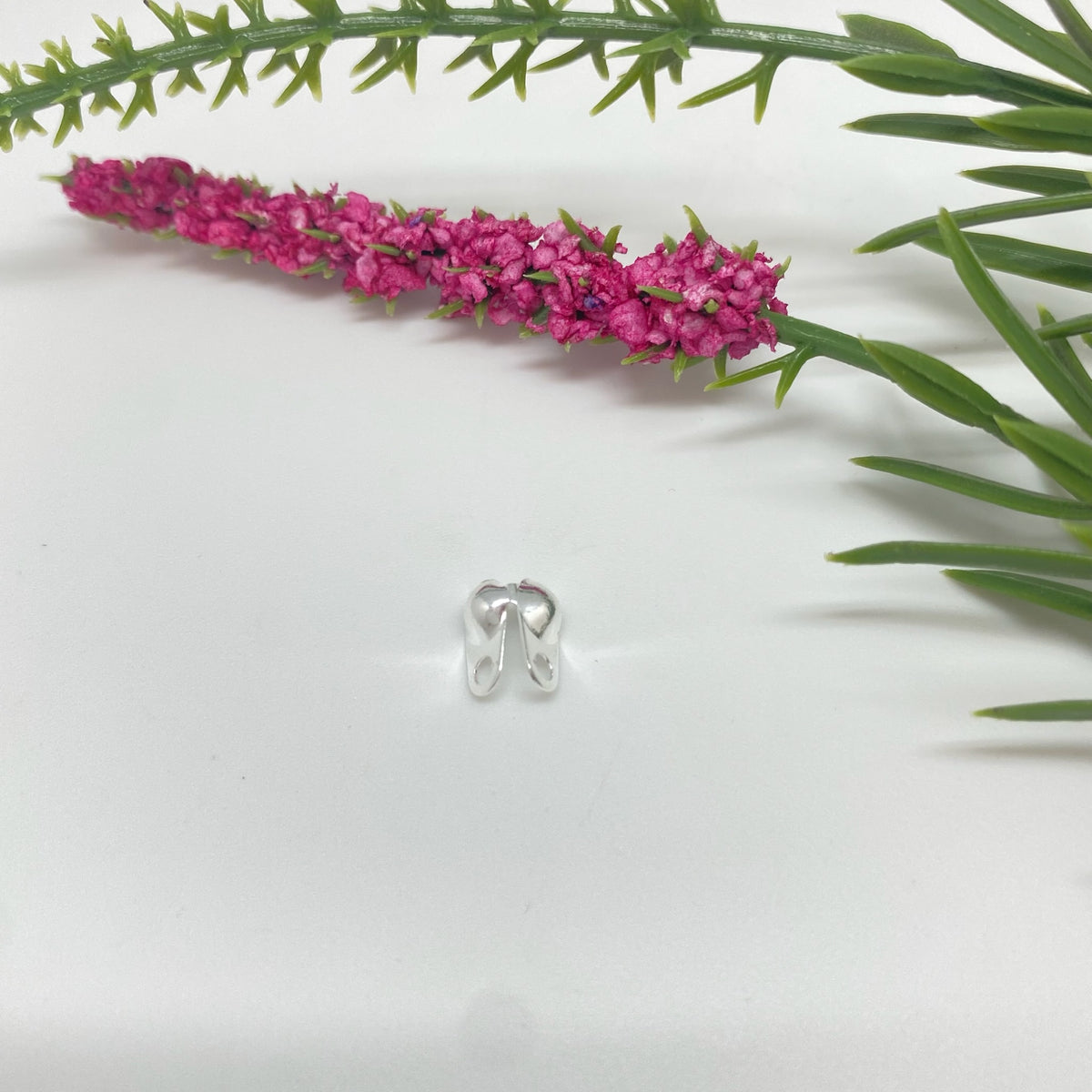 AP156 Tapanudo 2 argollas diá. 3.2 mm VENTA POR UNIAD Accesorio Baño Plata