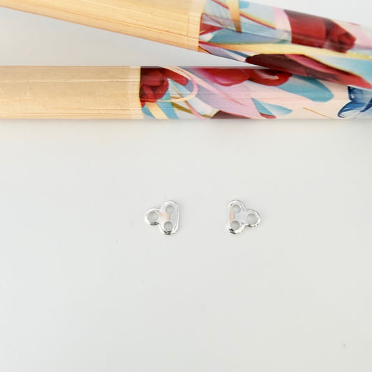 Joyas por Mayor Joyas Bañadas en Plata por Mayor Insumos para Joyas AP153 Terminal para pulsera o collar Mini 3 Perforaciones 5 x 5 mm Espesor 0.6 mm Accesorio Baño Plata