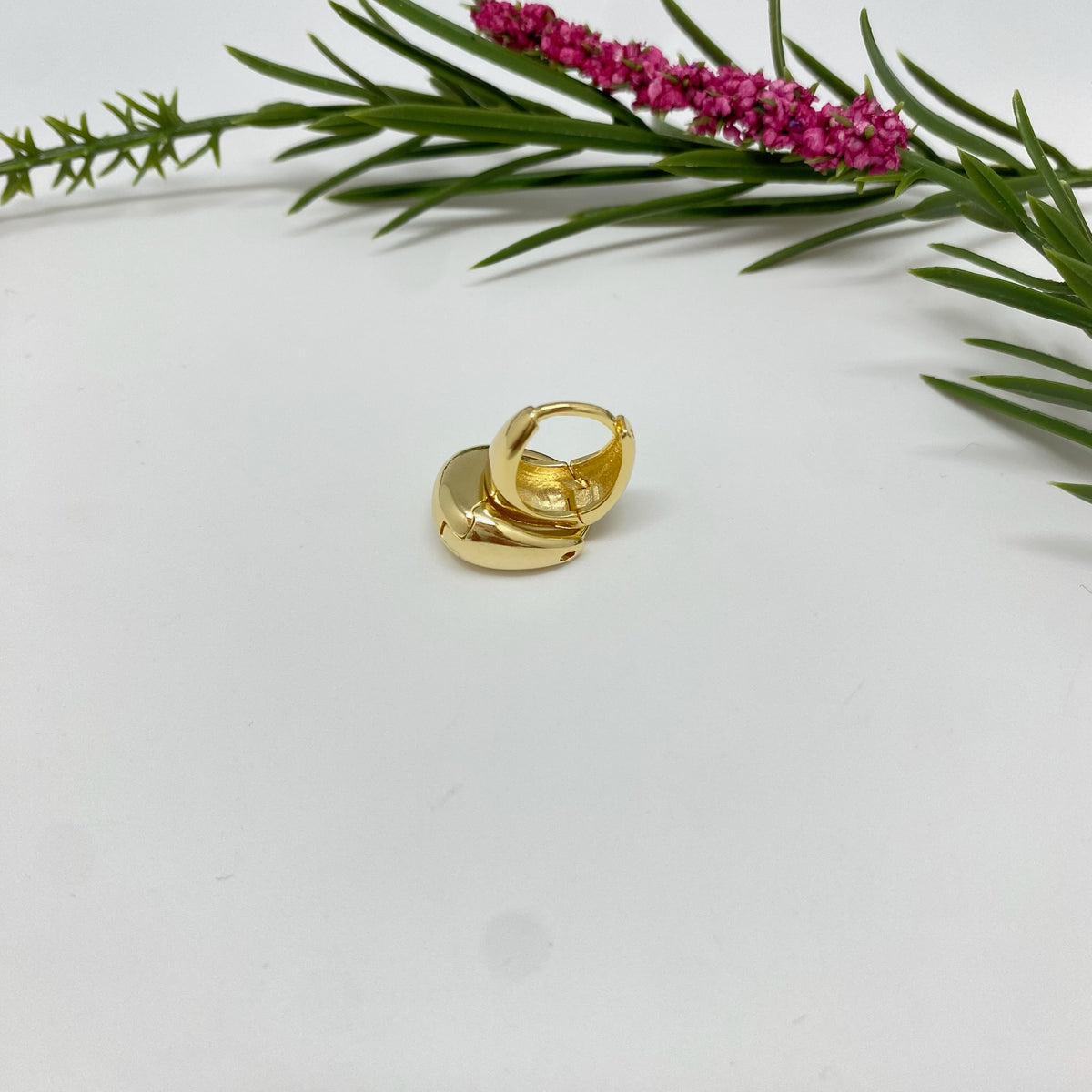 XO538 Aro Argolla Click tipo Gota 16 x 13 mm Ancho 8 mm Espesor 1 mm Aro Baño Oro