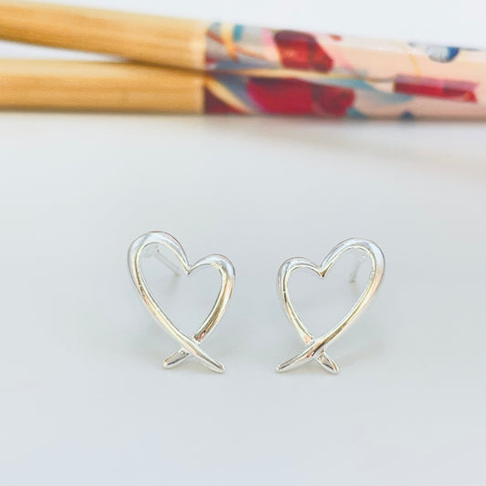 Joyas por Mayor Joyas Bañadas en Plata por Mayor Insumos para Joyas XP549 Aro Corazón Calado 16 x 11 mm Espesor 1.5 mm Aro Baño Plata