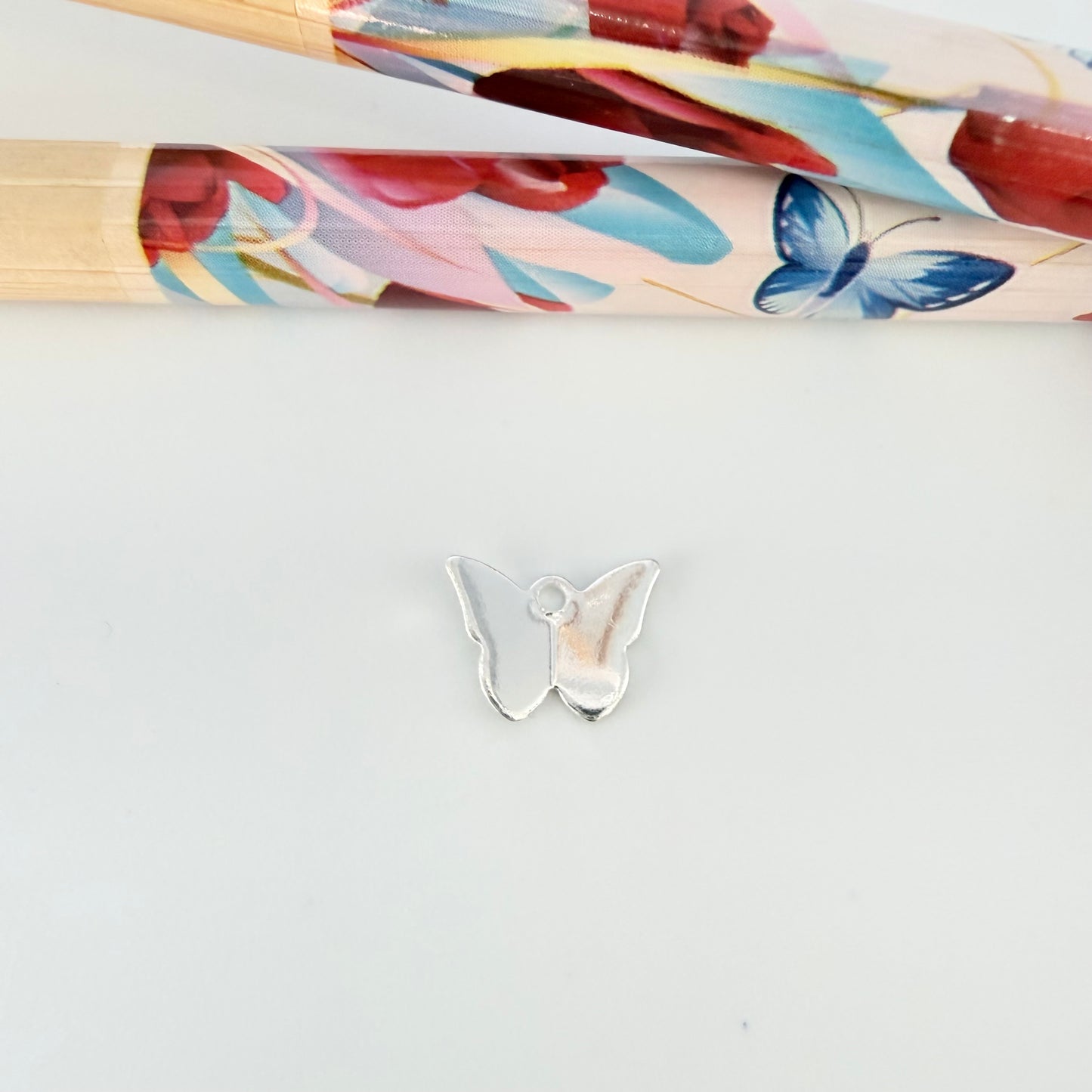 FP1256 Colgante Mariposa 7.5 x 10 mm Espesor 0.9 mm Figura Baño Plata