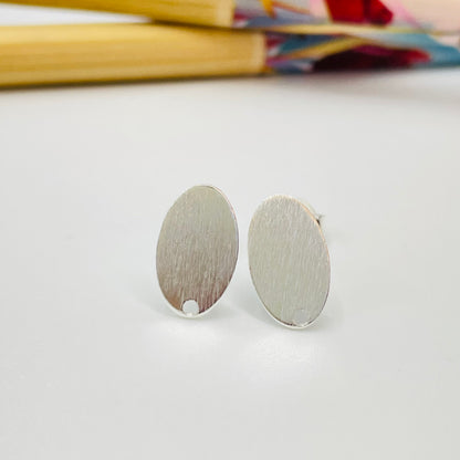 Joyas por Mayor Joyas Bañadas en Plata por Mayor Insumos para Joyas BP108 Base de Aro Ovalada perforación inferior 12 x 8 mm Espesor 0.5 mm Base de Aro Baño Plata