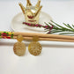 XO418 Aro Mandala Calada Lijado Figura 30 mm Base 13 mm Largo total 42 mm Aro Baño Oro Aros Bañados hecho de Bronce Bañado en Oro 18K Joyas Bañadas en Oro