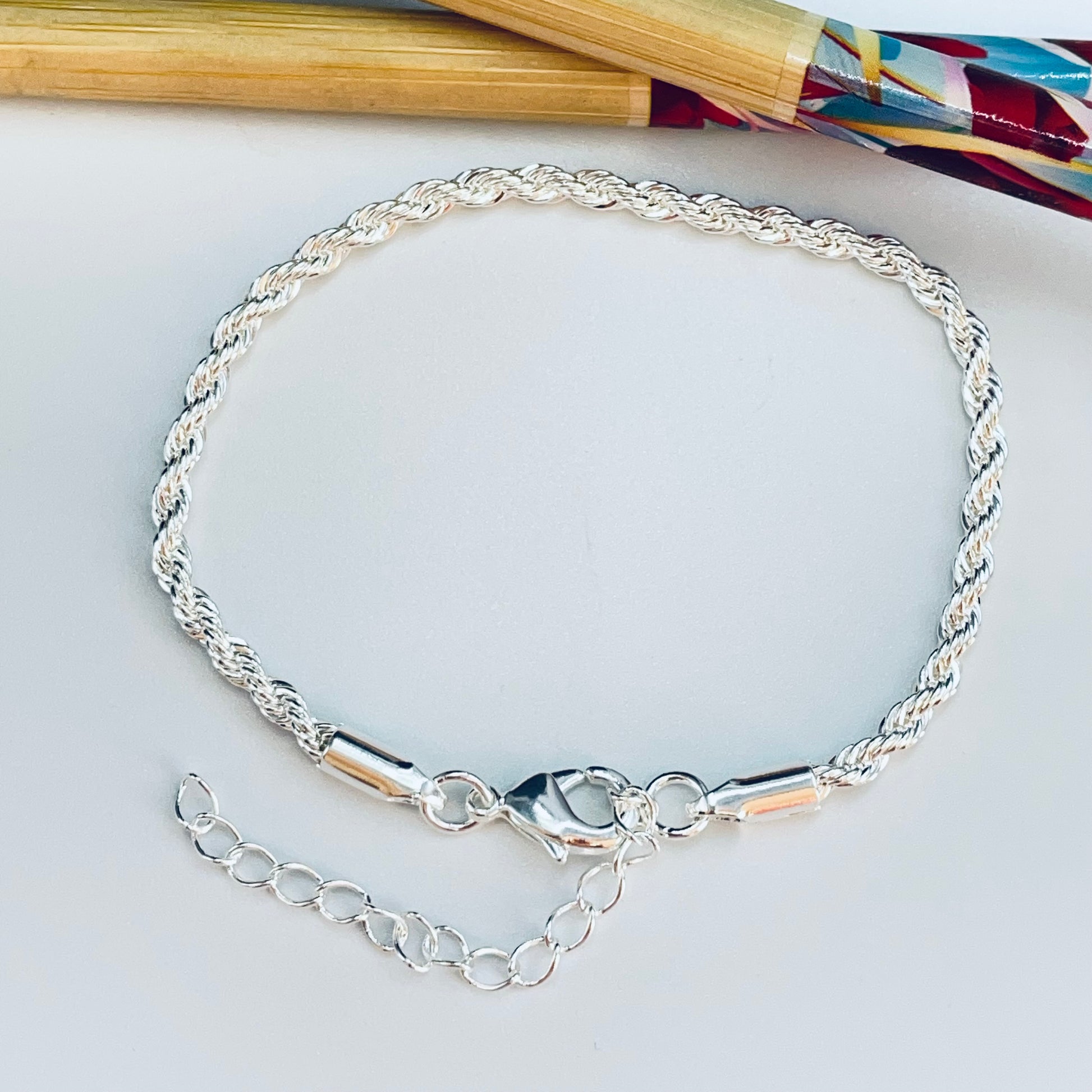 Joyas por Mayor Joyas Bañadas en Plata por Mayor Insumos para Joyas PP31 Pulsera Tourbillon Espesor 3 mm Largo 16 cm más extensor de 5 cm Pulsera Baño Plata