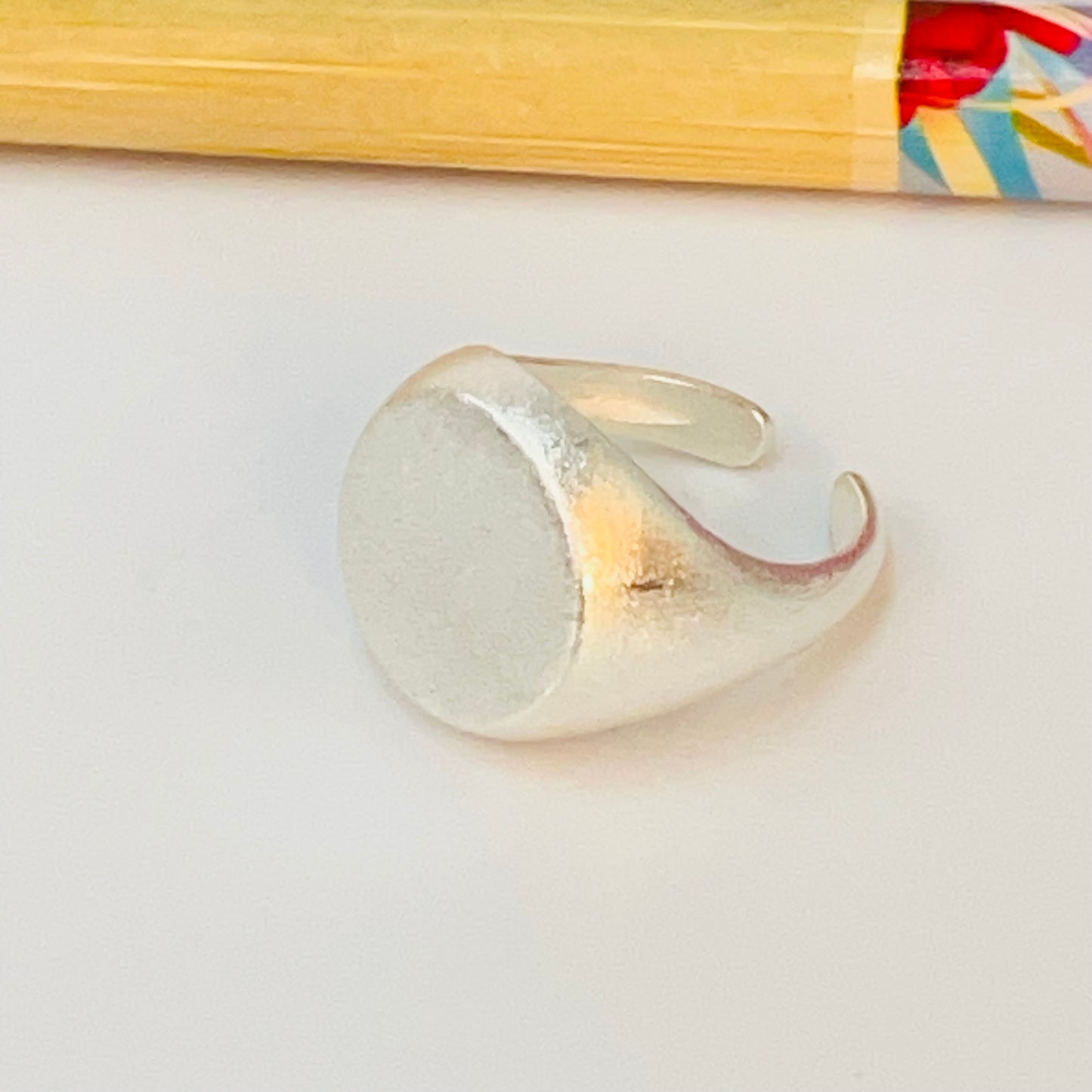 WP81 Anillo Chevalier Sello Lijado diá. 12 mm ancho argolla de 9 a 3 mm Medida app. 6 Anillo Baño Plata