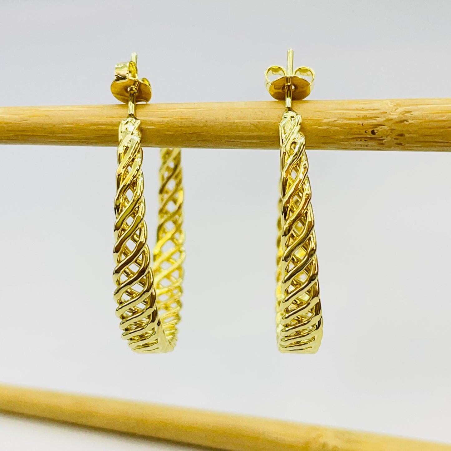 XO552 Argolla Trenza Diá. 35 mm Ancho 5 mm Espesor 2 mm Aro Baño Oro