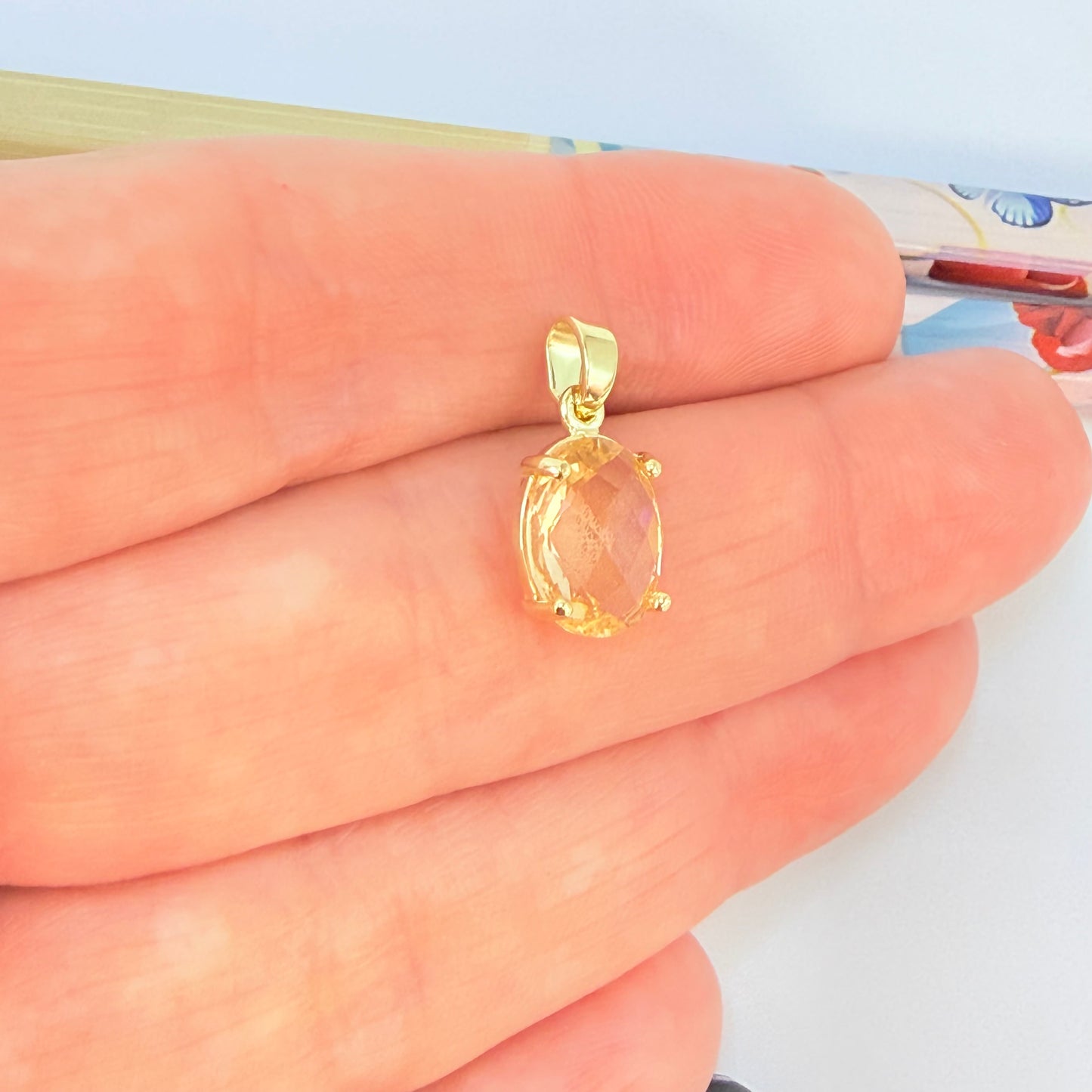 Joyas por Mayor Joyas Bañadas en Oro por Mayor Insumos para Joyas FO1248 Colgante con Cristal Facetado color Miel con grifas 10 x 8 mm más valier Espesor 4 mm Figura Baño Oro