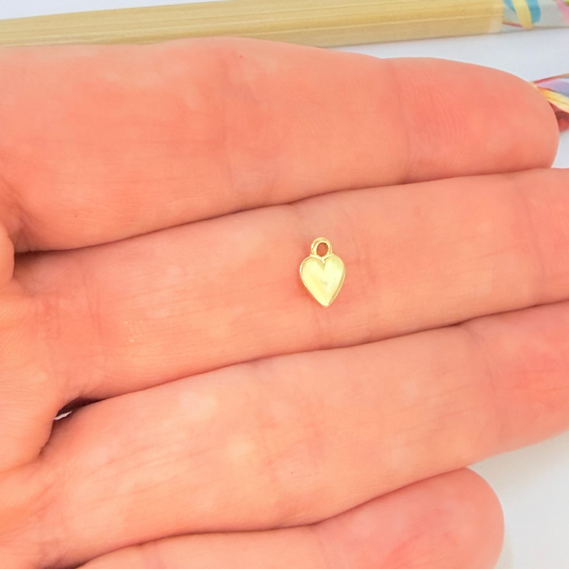 Joyas por Mayor Joyas Bañadas en Oro por Mayor Insumos para Joyas FO1253 Colgante o Terminal para Cadena Mini Corazón Abombado 5 x 5 mm más argollita Espesor 1 mm Figura Baño Oro