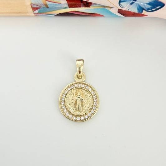 FO433 Colgante San Benito Circones S 12 mm Figura Baño Oro Figuras Bañadas en Oro hecho de Bronce Bañado en Oro 18K