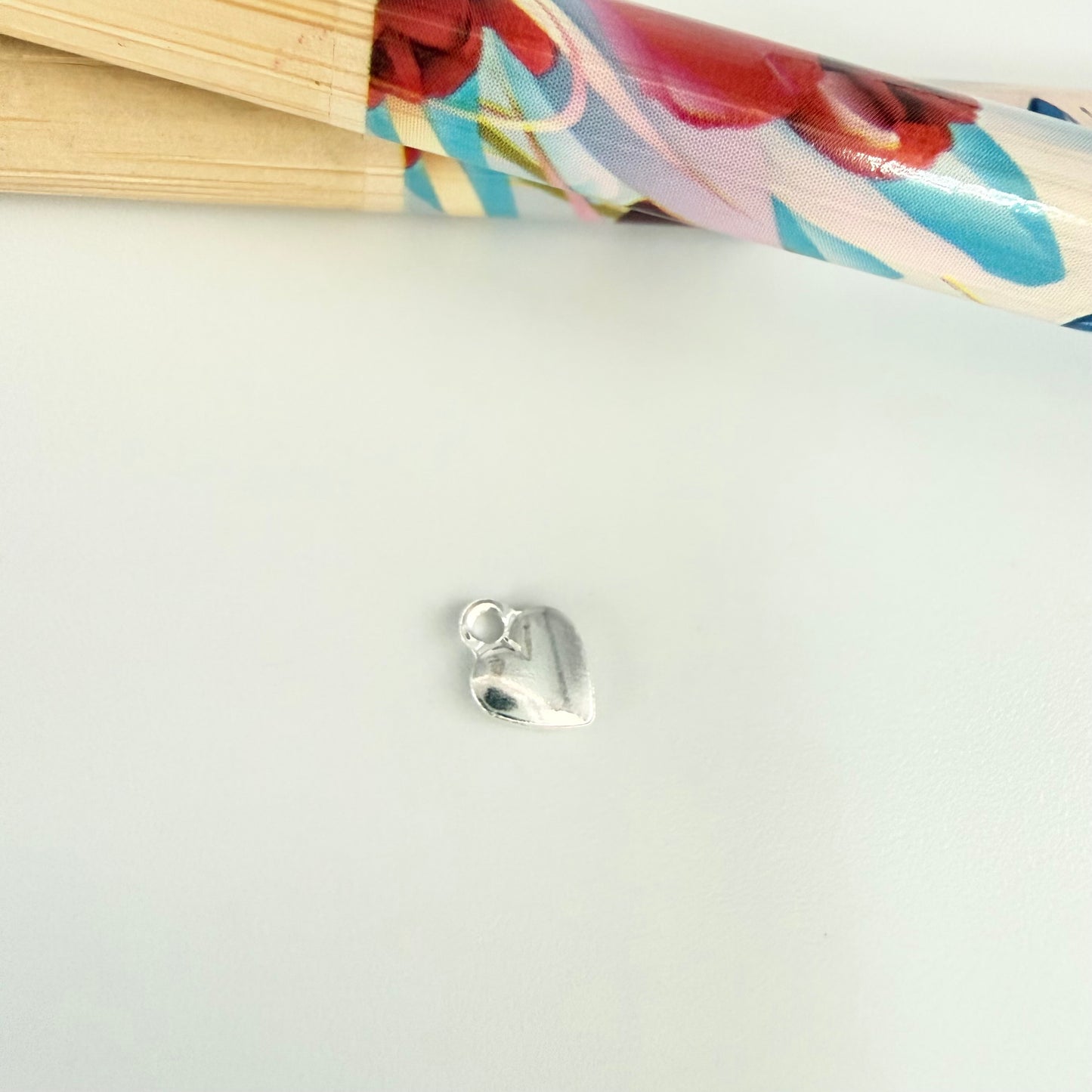 Joyas por Mayor Joyas Bañadas en Plata por Mayor Insumos para Joyas FP1253 Colgante o Terminal para Cadena Mini Corazón Abombado 5 x 5 mm más argollita Espesor 1 mm Figura Baño Plata