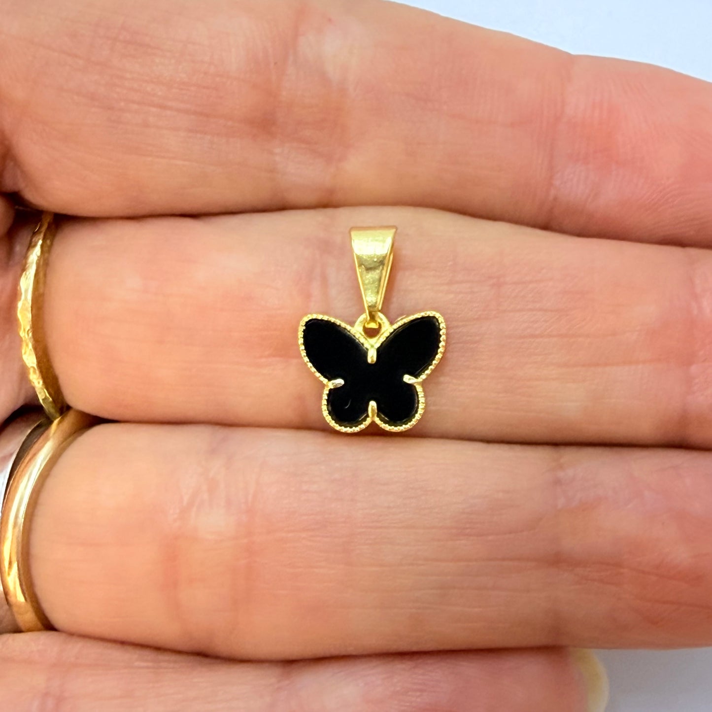 Joyas por Mayor Joyas Bañadas en Oro por Mayor Insumos para Joyas FO1247 Colgante Mariposa Borde Rutilado Acrílico Negro 11 x 9 mm valier de 7 mm Espesor 2 mm Figura Baño Oro