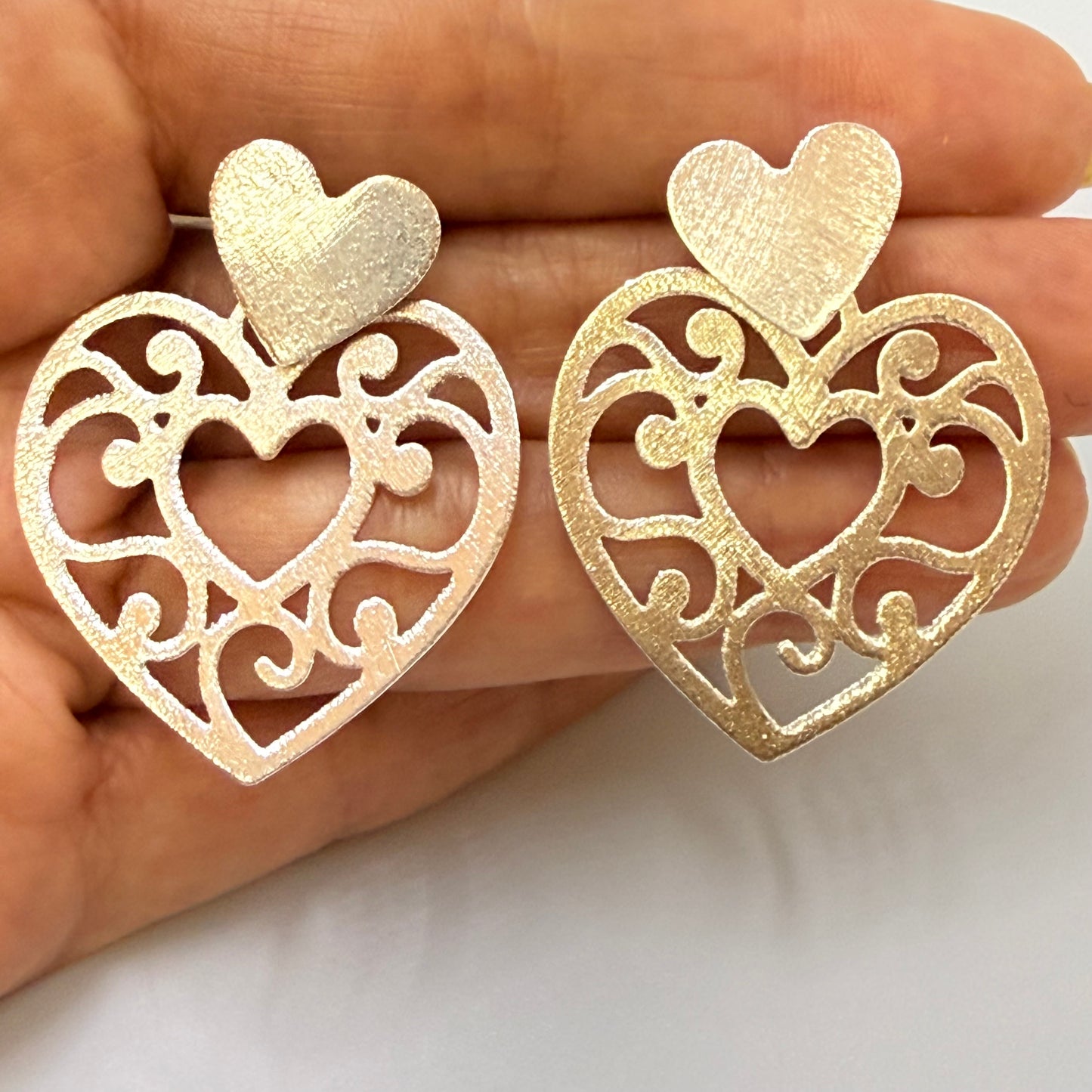 Joyas por Mayor Joyas Bañadas en Plata por Mayor Insumos para Joyas XP568 Aro Corazones Base Corazón 14x15 mm Mandala Corazón Calada 33x33 mm Lijado Aro Baño Plata