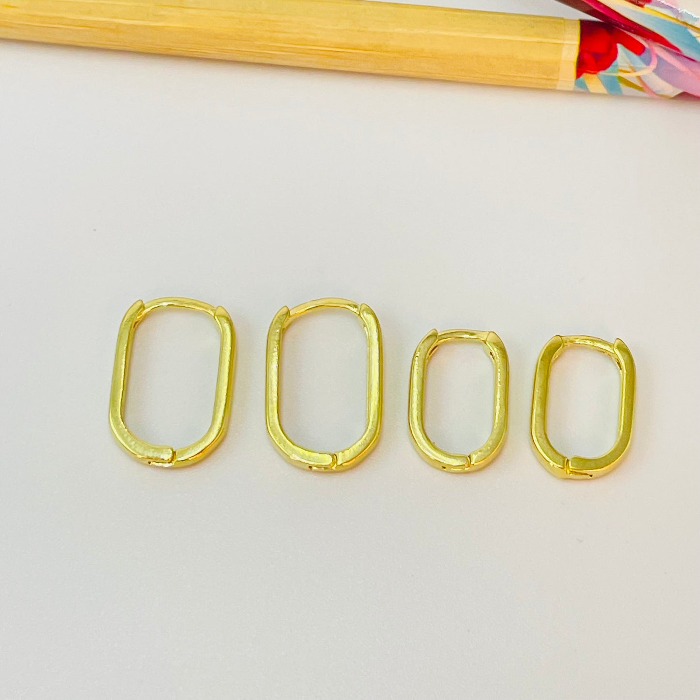 XO573 Aro Argolla Rectangular Small y Medium Ancho 2.2 Espesor 1.2 mm Aro Baño Oro