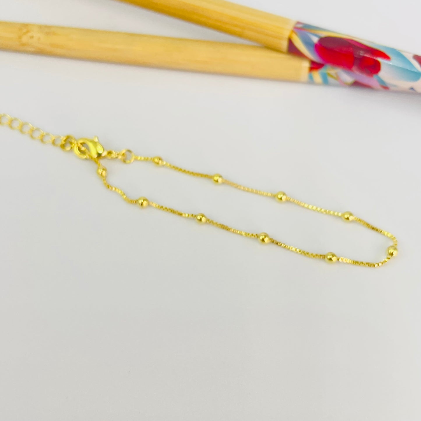 PO39 Pulsera Veneciana Eslabón 1 mm y Bolitas 2.2 mm Largo 16 cm más extensor 5 cm Pulsera Baño Oro