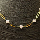 CO238 Collar Tréboles tipo nácar 8 x 8 mm Esp. 3.5 mm y Eslabones Intercalados 13 x 4 mm Largo 40 cm Collar Terminado Baño Oro