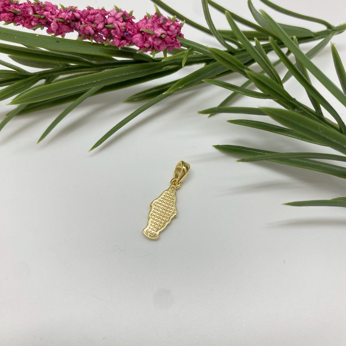 FO1291 Colgante figura de Nuestra Señora de las Gracias 15 x 7 mm más valier Espesor 1.2 mm Figura Baño Oro
