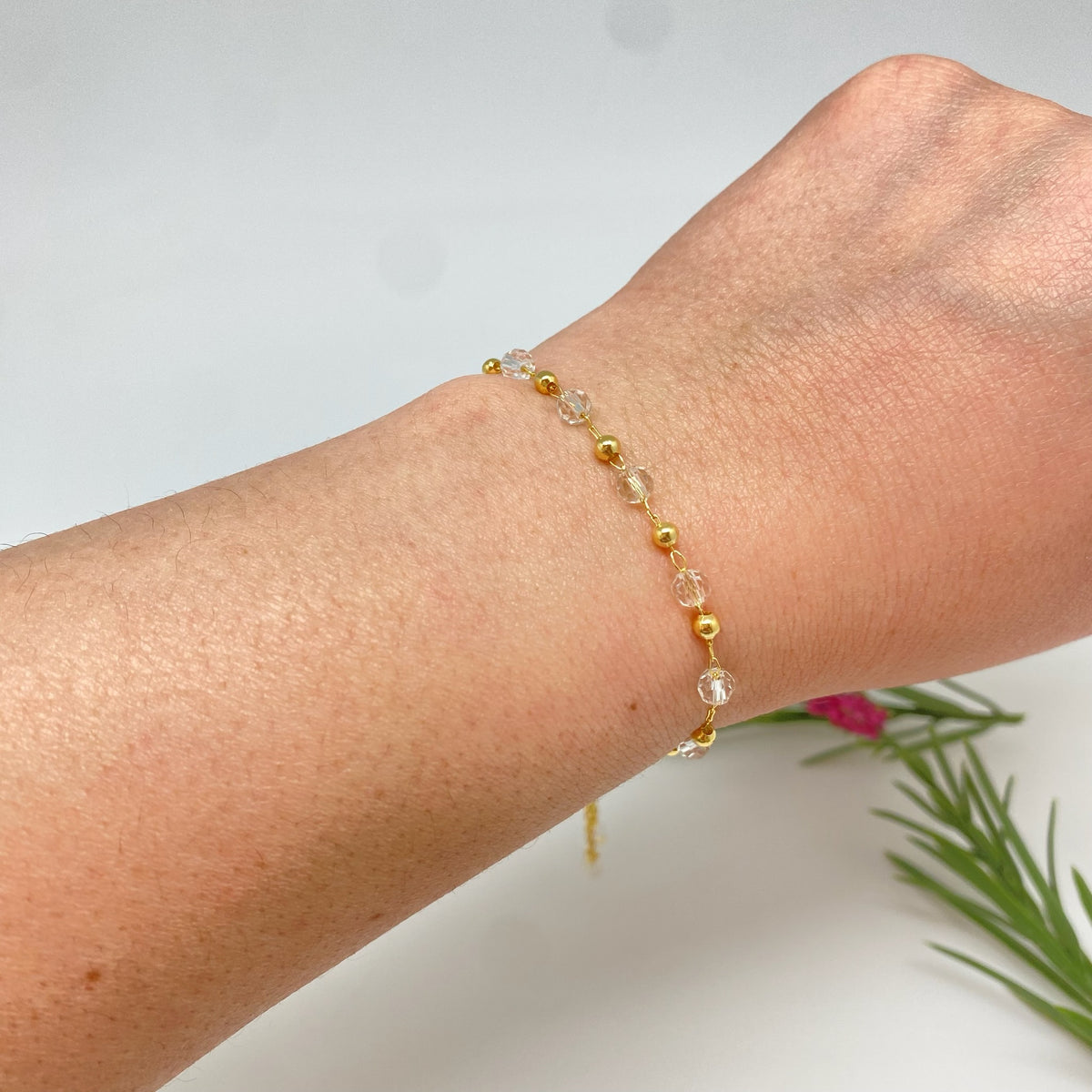 PO44 Pulsera Regulable con bolitas 3 mm y Cristales 4 mm Cadena Cartier Eslabón 3 x 1.5 mm Pulsera Baño Oro