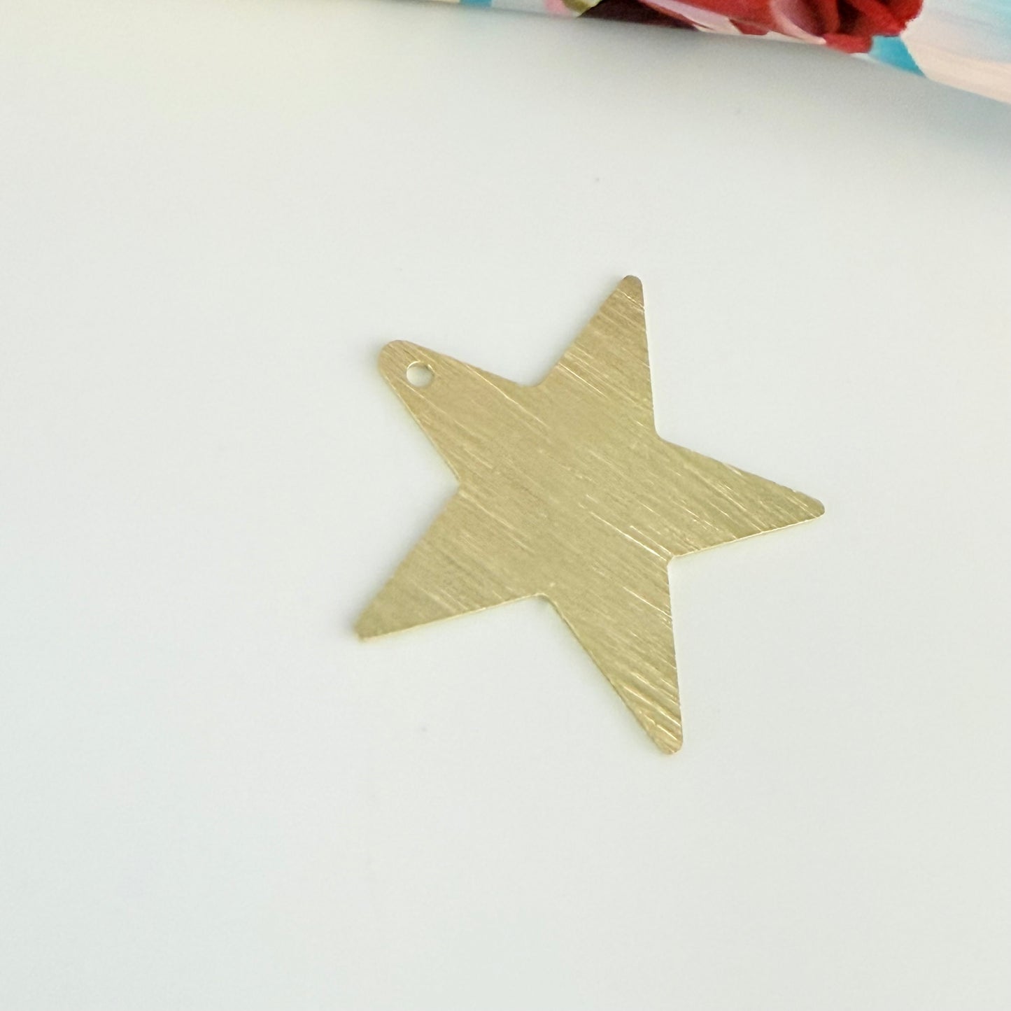 FO1278 Colgante Estrella Lijada 20 mm con perforación Espesor 0.6 mm Figura Baño Oro