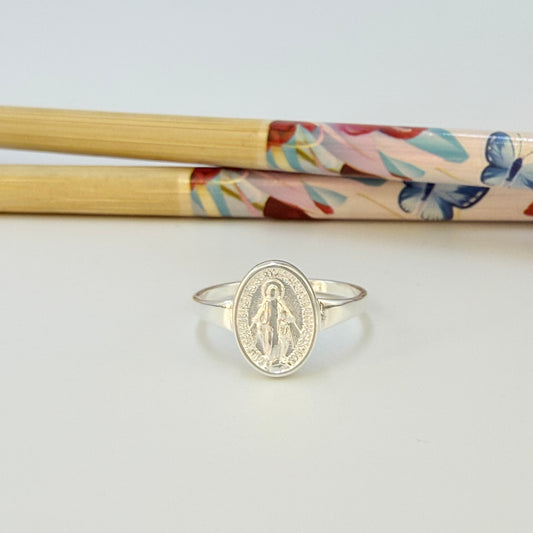 WP78 Anillo Virgen de los Rayos Esfera 11 x 9 mm espesor 2 mm Ancho argolla 1.8 mm Anillo Baño Plata