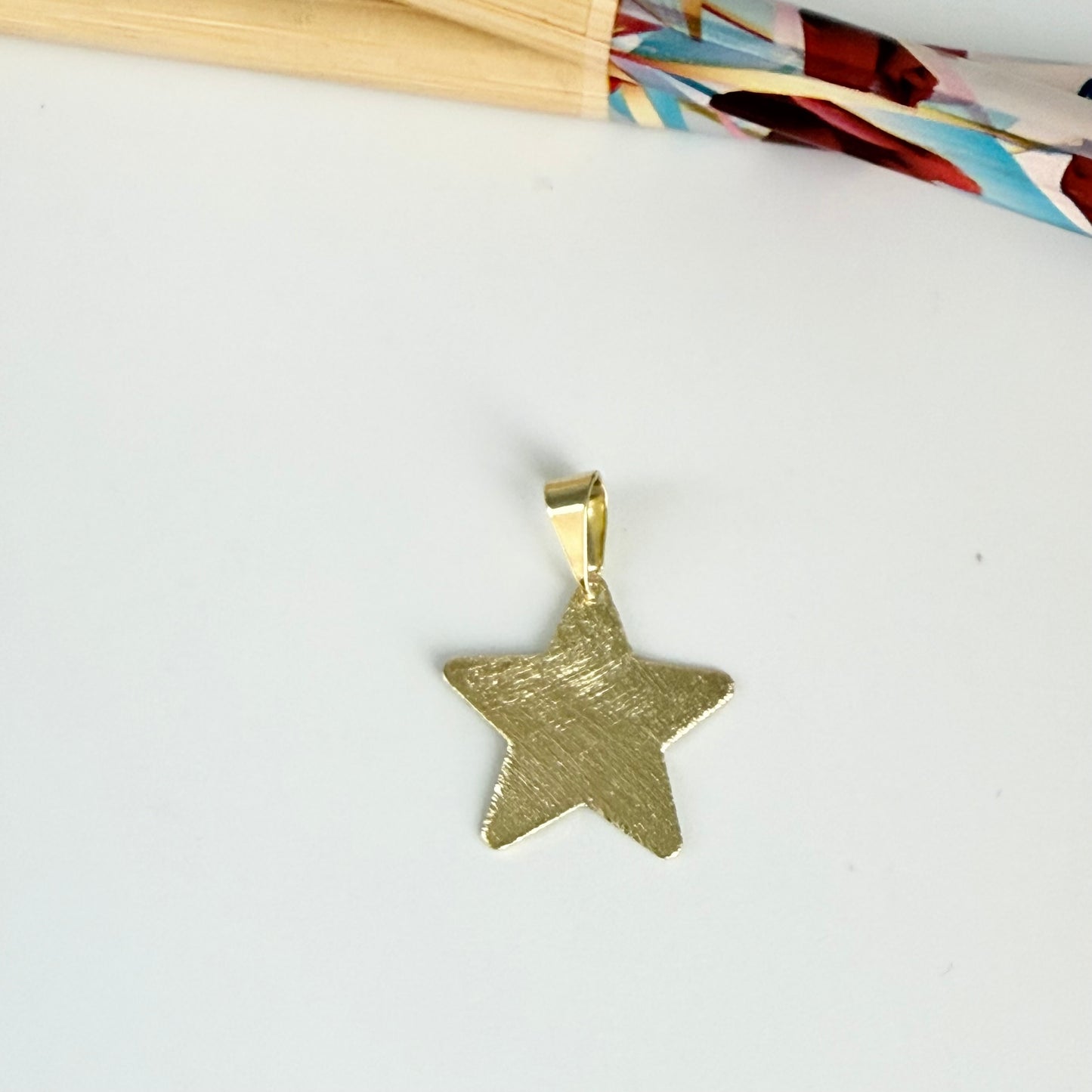 FO1262 Colgante estrella Lijado 16 x 16 mm más valier Espesor 0.8 mm Figura Baño Oro