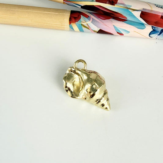 FO1275 Colgante Caracol de Mar 18 x 12 mm Espesor 10 mm Figura Baño Oro