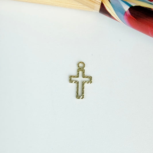 FO1264 Colgante Mini Cruz Calada diamantada 9 x 6 mm más argollita Espesor 0.3 mm Figura Baño Oro