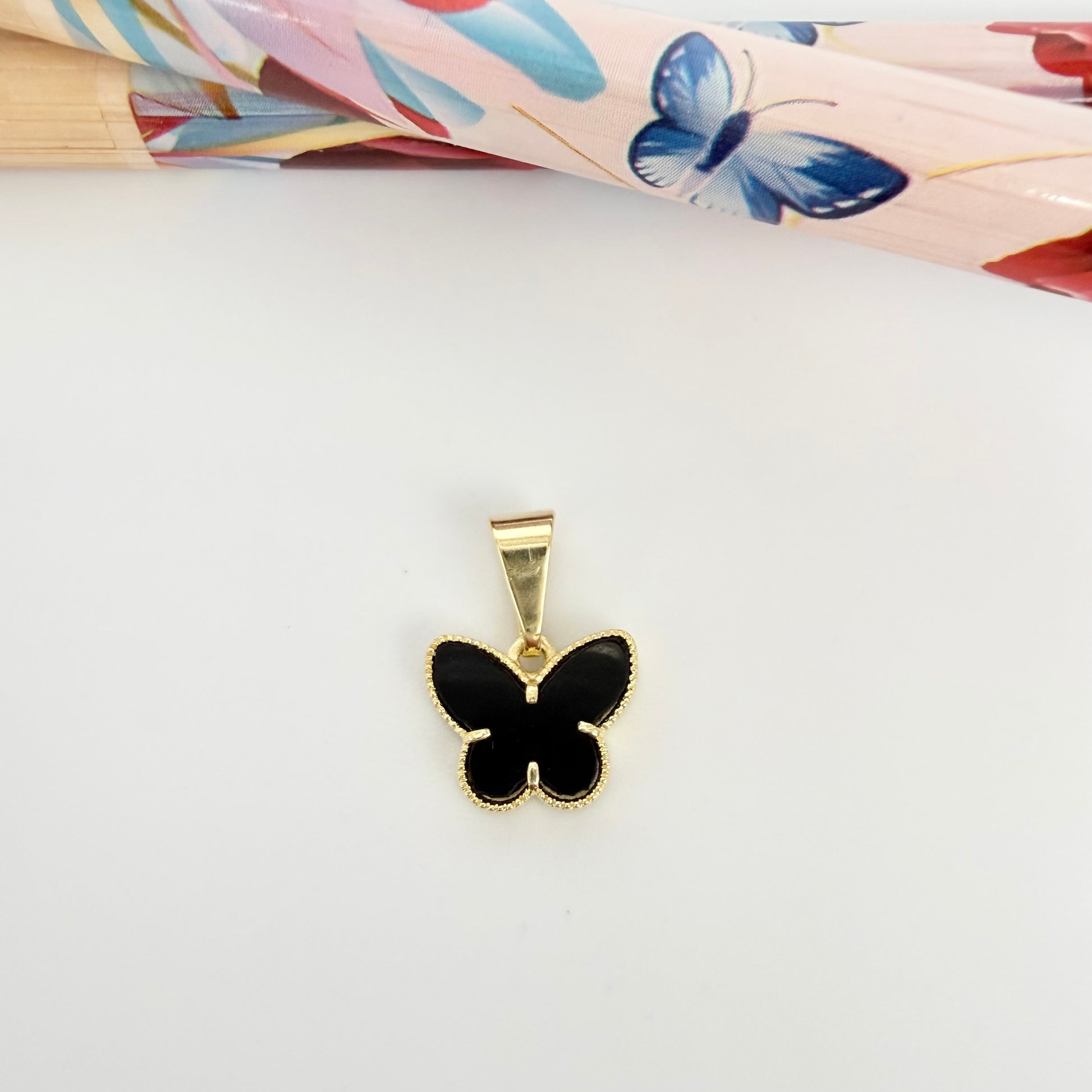 Joyas por Mayor Joyas Bañadas en Oro por Mayor Insumos para Joyas FO1247 Colgante Mariposa Borde Rutilado Acrílico Negro 11 x 9 mm valier de 7 mm Espesor 2 mm Figura Baño Oro