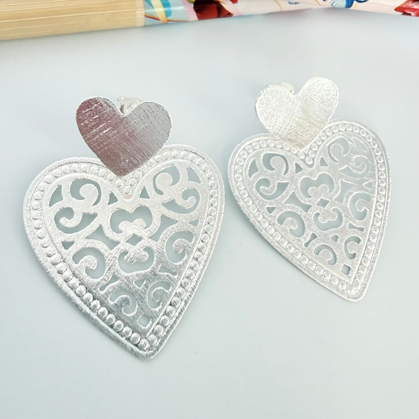 XP567 Aro Base Corazón 14x15 mm Mandala Corazón Calada Borde Puntos 31x31 mm Lijado Aro Baño Plata