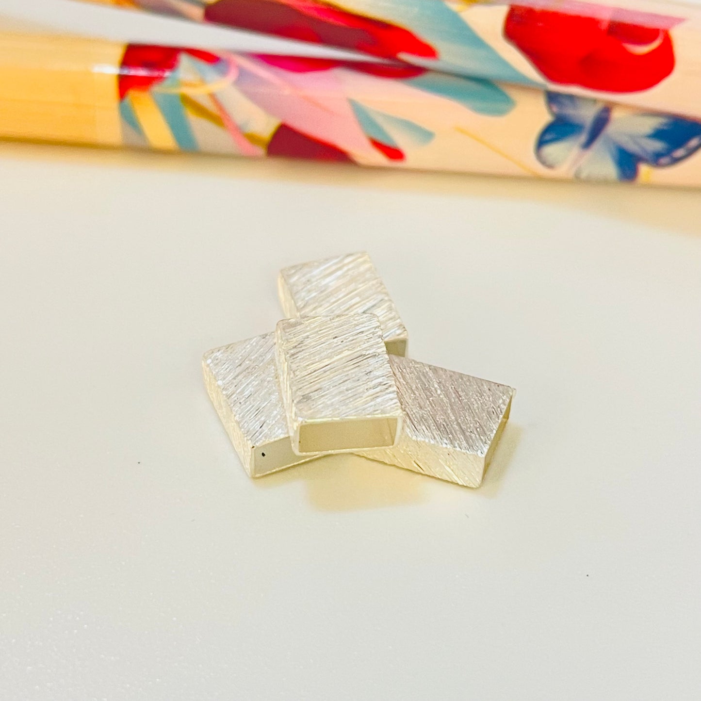 TP02 Tubo Rectángulo 8.2x6x3 mm Baño Plata