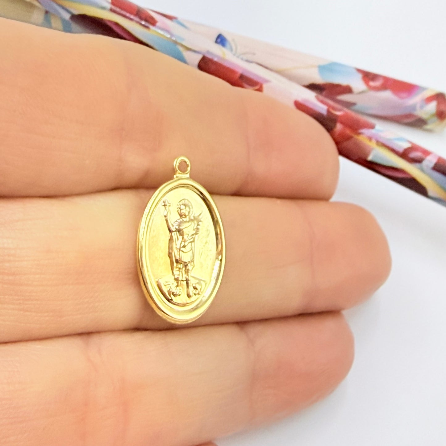 Joyas por Mayor Joyas Bañadas en Oro por Mayor Insumos para Joyas FO1286 Colgante San Expedito 17 x 13 mm más argollita Espesor 1 mm Figura Baño Oro