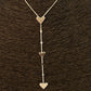 CP169 Collar Cascada Cadena Veneciana con 3 corazones dos de 8 mm y uno de 6 mm Largo 45 cm mas extensor Largo cascada 8 cm Collar Terminado Baño Plata Cadenas Bañadas hecho de Bronce Bañado en Plata 50 ml Joyas Bañadas en Plata