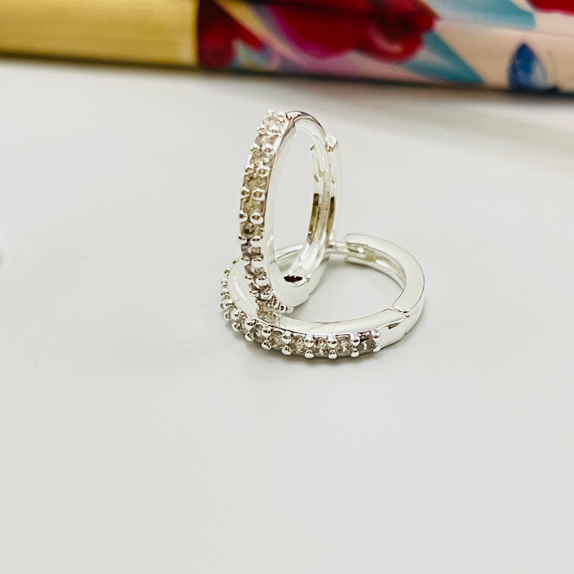 XP358-S Aro Argolla Click Circones S 10 x 2 mm Espesor 1.5 mm Aro Baño Plata Aros Bañados hecho de Bronce Bañado en Plata 50 ml Joyas Bañadas en Plata
