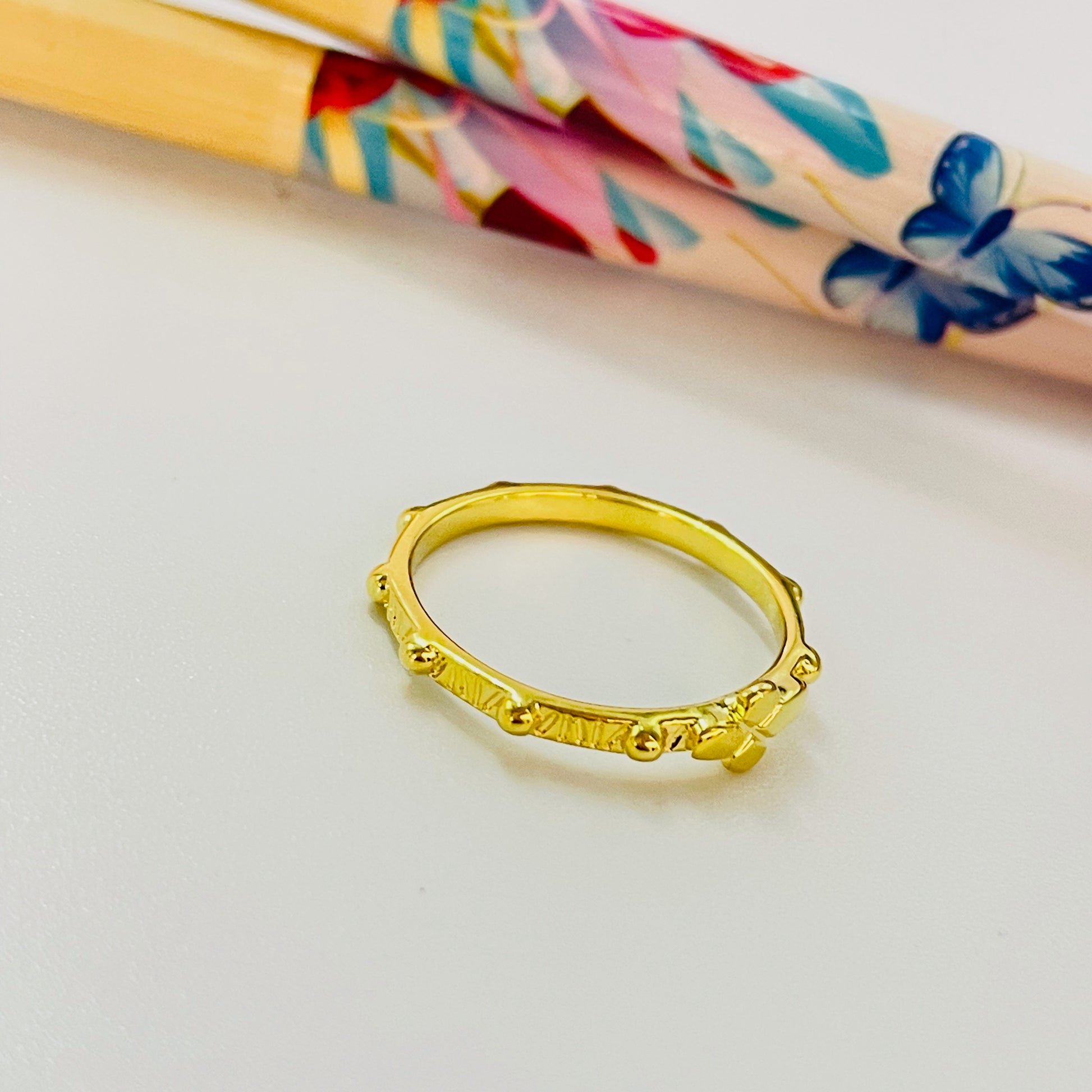 WO68 Anillo Denario Argolla lineas estampadas Ancho mm Espesor