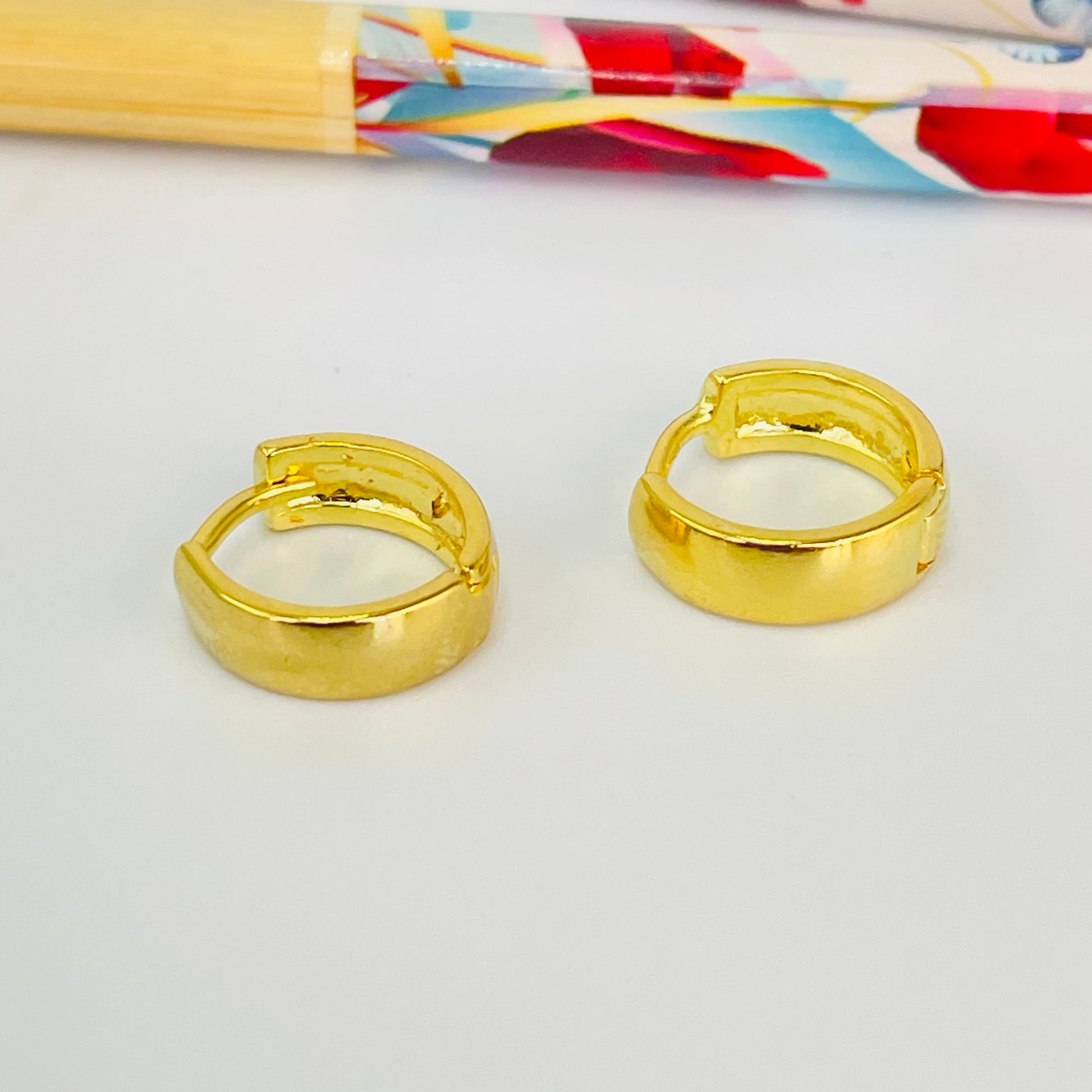 Joyas por Mayor Joyas Bañadas en Oro por Mayor Insumos para Joyas XO578 Aro Argolla Ancha Large y Medium Ancho 4.5 mm Espesor 1.2 mm Aro Baño Oro