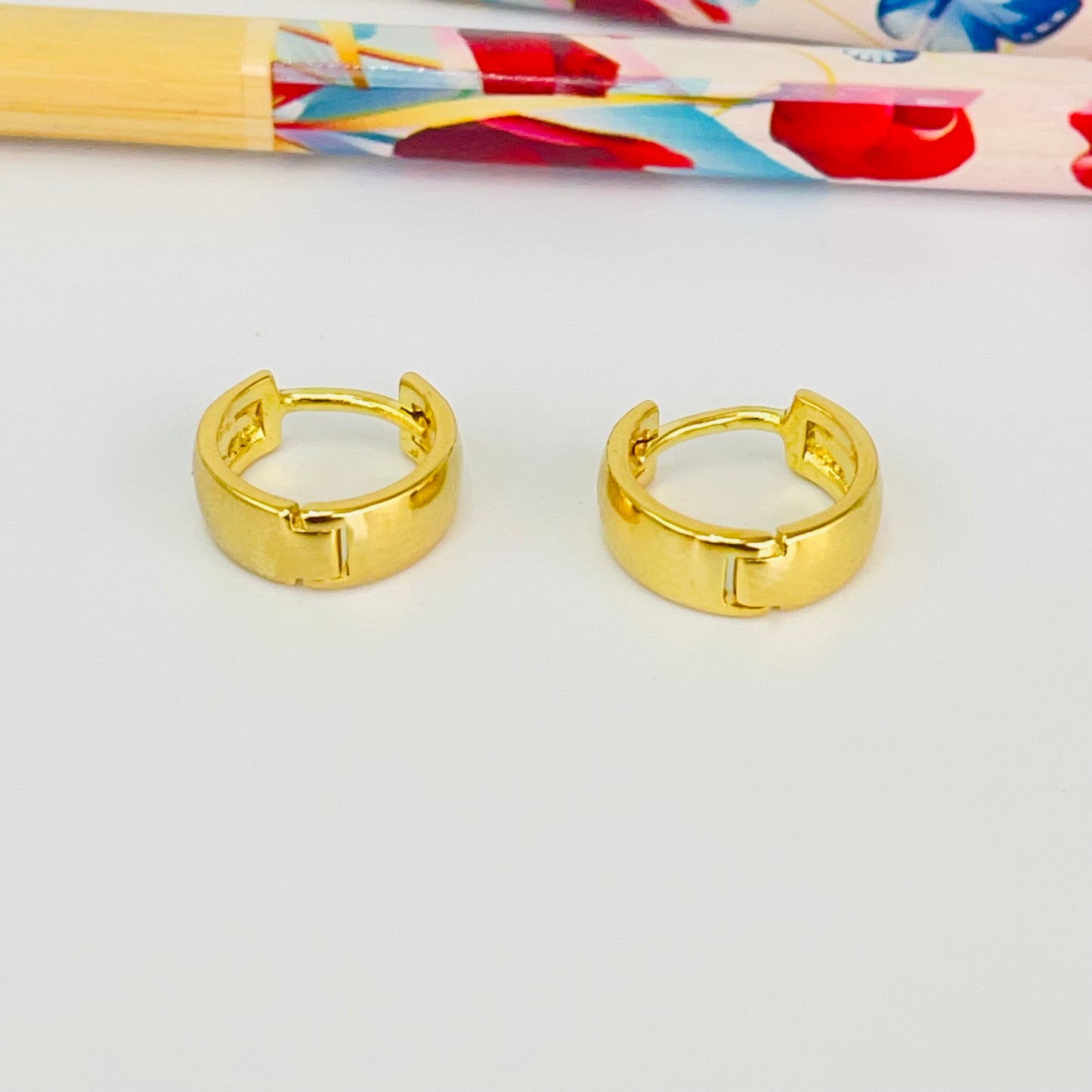 Joyas por Mayor Joyas Bañadas en Oro por Mayor Insumos para Joyas XO578 Aro Argolla Ancha Large y Medium Ancho 4.5 mm Espesor 1.2 mm Aro Baño Oro