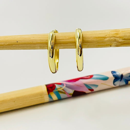XO407 Aro Argolla Presión diá. 16 mm Ancho 2 mm Aro Baño Oro Aros Bañados hecho de Bronce Bañado en Oro 18K Joyas Bañadas en Oro