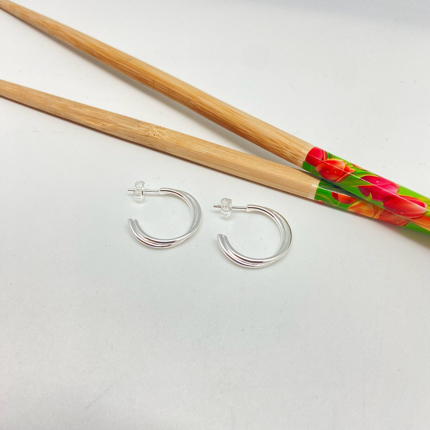 XP355 Aro Argolla doble entrelazada 22 x 2.5 mm Espesor 3 mm Aro Baño Plata