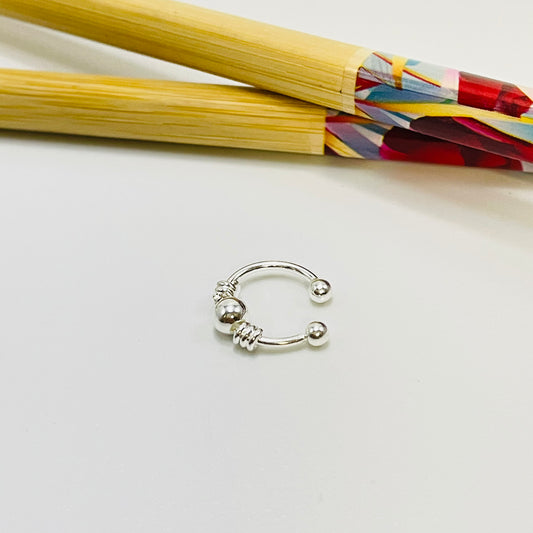 XP370 Aro Cuff Bolita 4 mm y argollitas unidas Aro Baño Plata