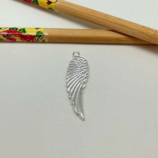 FP1043 Colgante Ala de Angel 39 x 13 mm mas argollita Figura Baño Plata