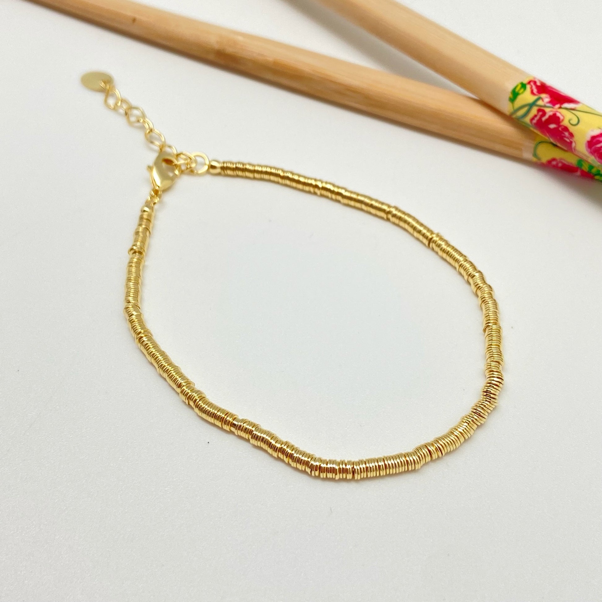 PO02 Pulsera Argollitas Largo 19 cm más extensor de 5 cm Pulsera Baño Oro Pulseras Bañadas hecho de Bronce Bañado en Oro 18K Joyas Bañadas en Oro