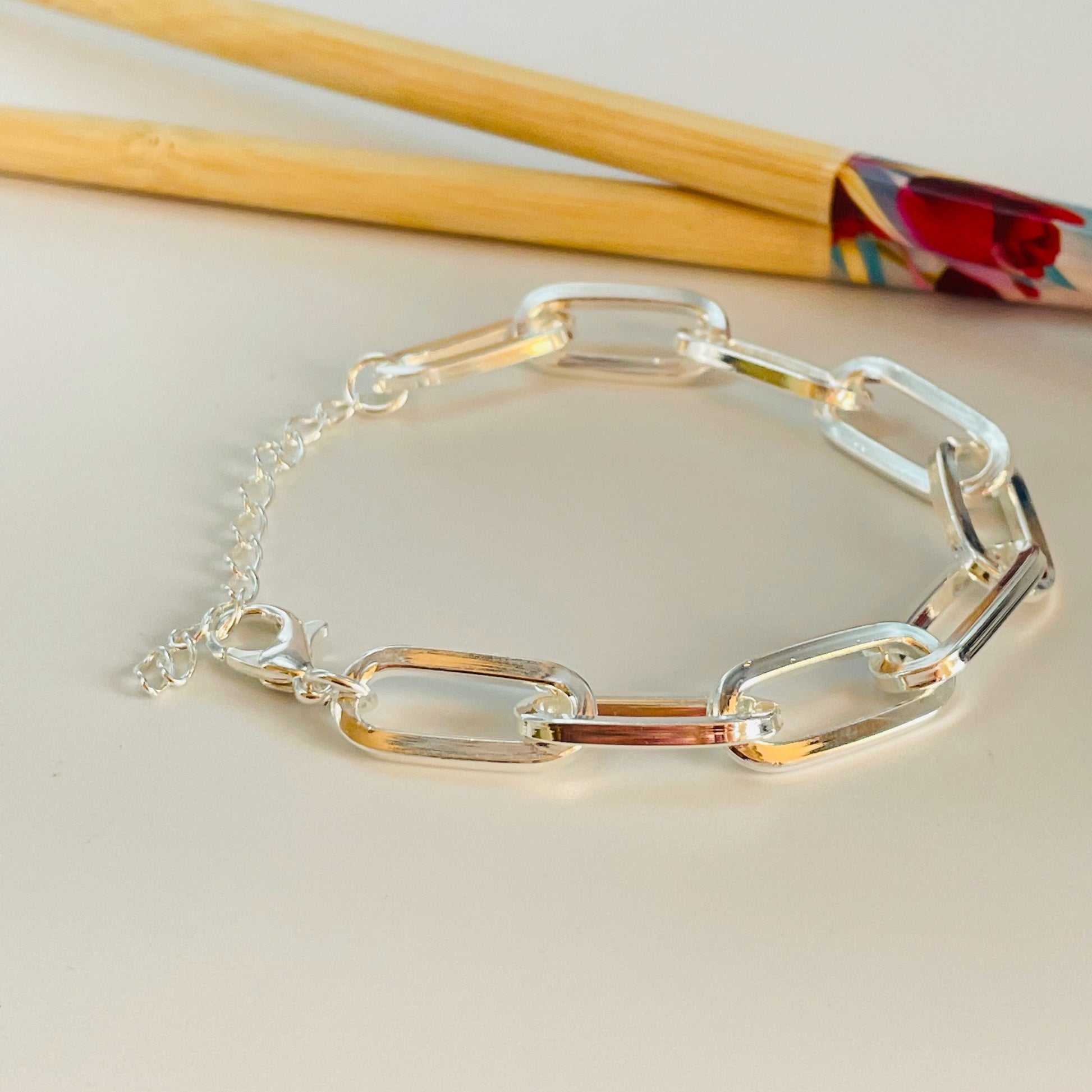 PP08 Pulsera Eslabones de 18 x 9 mm Largo 16 cm mas extensor de 5 cm Pulsera Baño Plata Accesorios Varios hecho de Bronce Bañado en Plata 50 ml Joyas Bañadas en Plata