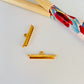 IO07 Broche para Pulsera de Mostacillas o Delicas 23 x 2.8 mm Aberturas Laterales y una inferior Accesorio Baño Oro Accesorios Bañados hecho de Bronce Bañado en Oro