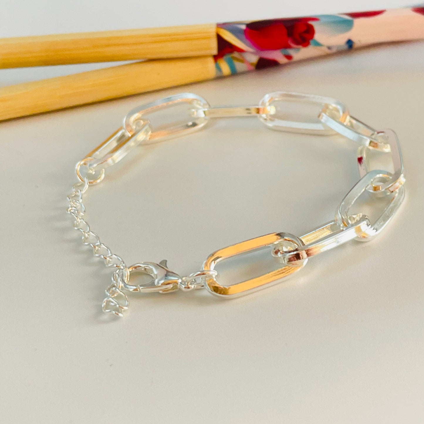 PP08 Pulsera Eslabones de 18 x 9 mm Largo 16 cm mas extensor de 5 cm Pulsera Baño Plata Accesorios Varios hecho de Bronce Bañado en Plata 50 ml Joyas Bañadas en Plata