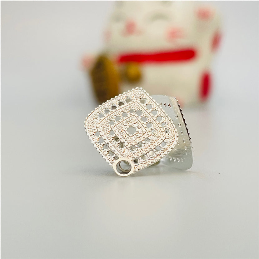 BP20 Rectangulo calado perforación inferior 16 mm Base de Aro Baño Plata Bases de Aros Bañadas en oros y Plata hecho de Bronce Bañado en Plata 50 ml