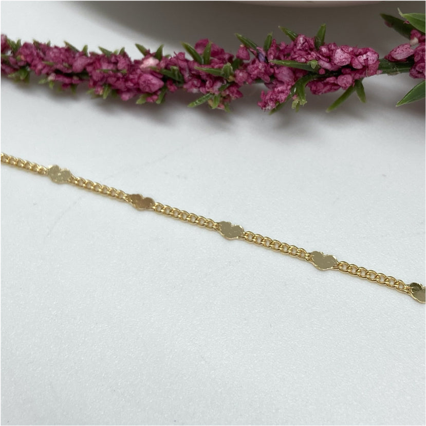 CO111 Cadena Grumet 2 mm con mini corazones de 3 mm Cadena Baño Oro Cadenas Bañadas en Oro y Plata hecho de Bronce Bañado en Oro 18K Joyas Bañadas en Oro