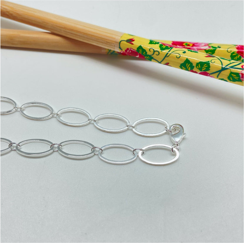 CP116 Cadena Alternada eslabones 14x7 mm y mini eslabón 4x2 mm Largo 80 cm Cadena Terminada Baño Plata Cadenas Bañadas hecho de Bronce Bañado en Plata 50 ml Joyas Bañadas en Plata