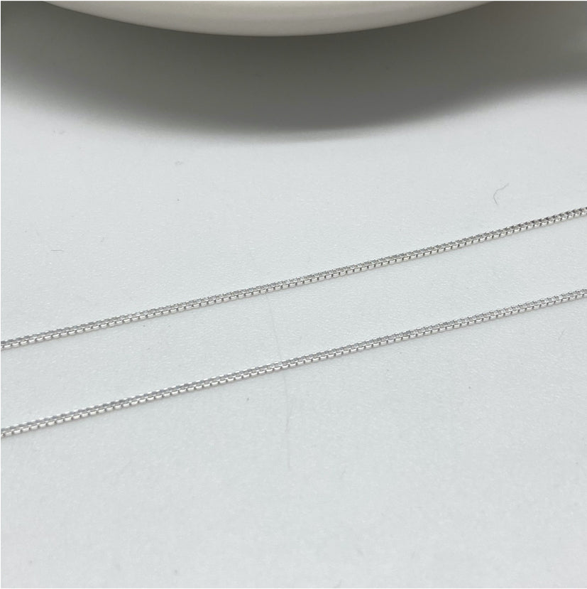 CP80 Cadena Veneciana 0.2 mm 45cm Terminada Cadena Baño Plata Cadenas Bañadas hecho de Bronce Bañado en Plata 50 ml Joyas Bañadas en Plata