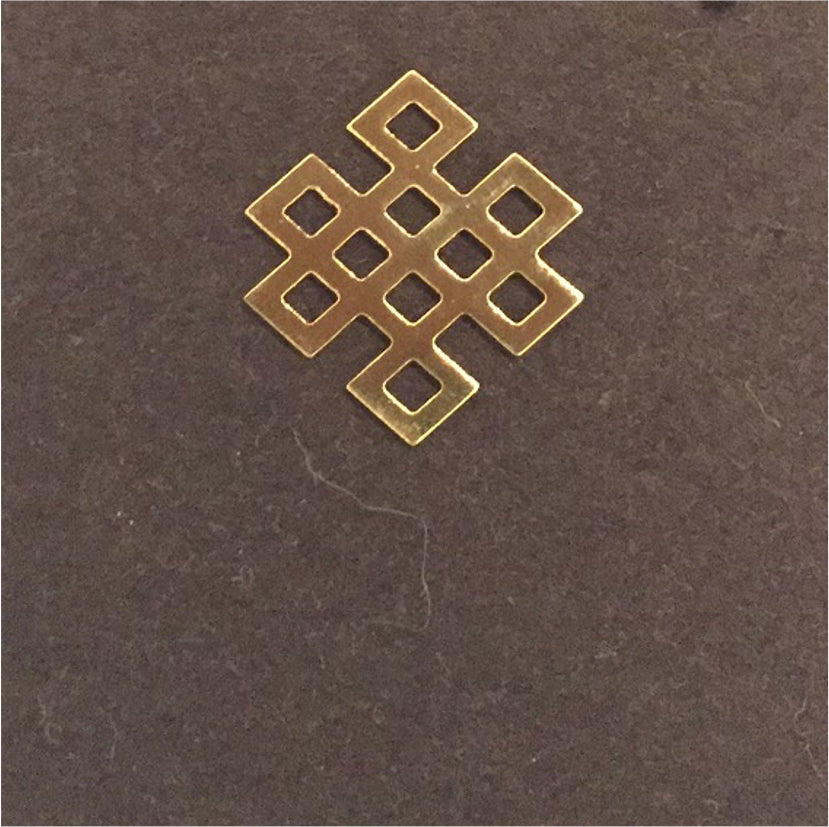 FO134 Infinito 25x22 mm Figura Baño Oro Figuras Bañadas en Oro y Plata hecho de Bronce Bañado en Oro 18K
