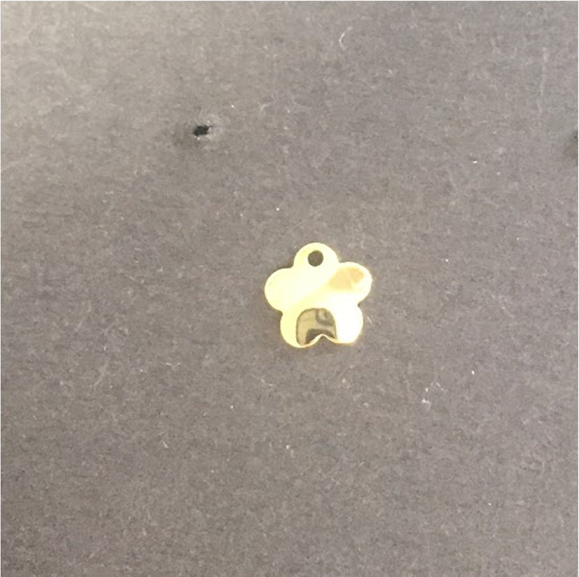 FO207 Flor Lisa Figura Baño Oro Figuras Bañadas en Oro y Plata hecho de Bronce Bañado en Oro 18K
